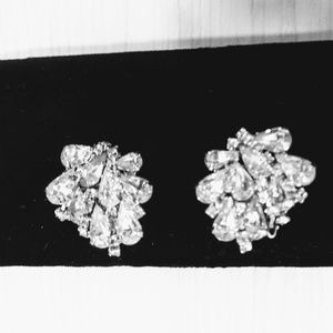 Vintage Crystal Clustet Clip one.  Jewels by Julio